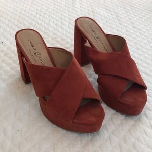 Chinese Laundry red platform heels